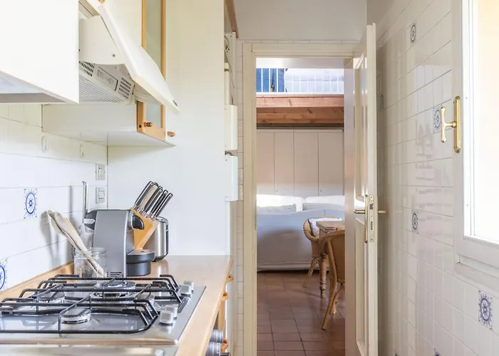 Castiglione Escape *