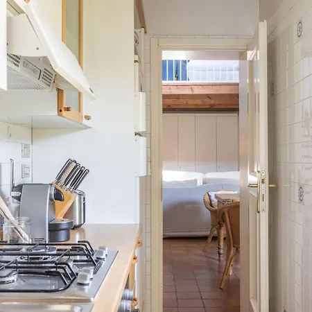 Castiglione Escape *